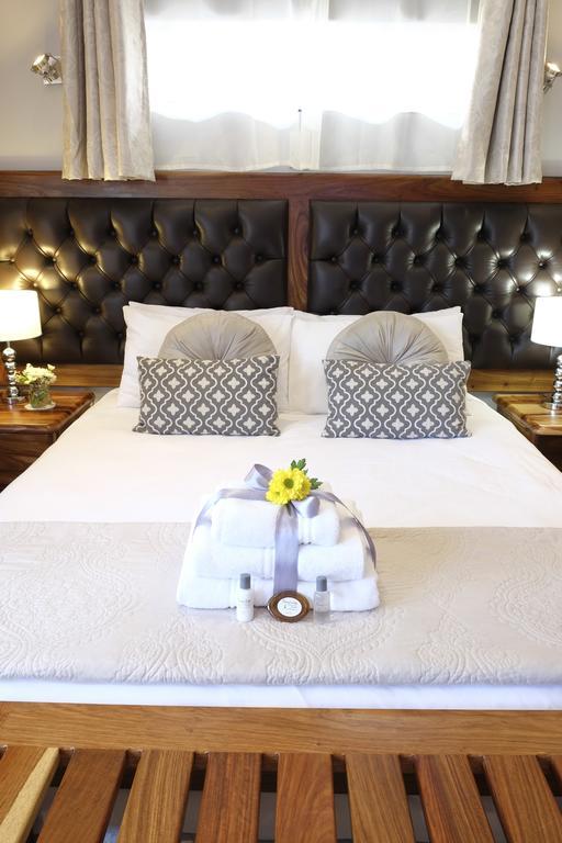 Firwood Lodge พริทอเรีย ภายนอก รูปภาพ