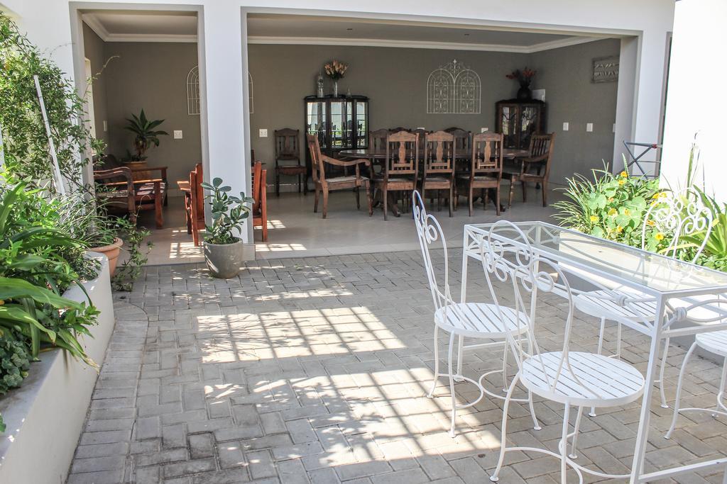 Firwood Lodge พริทอเรีย ภายนอก รูปภาพ
